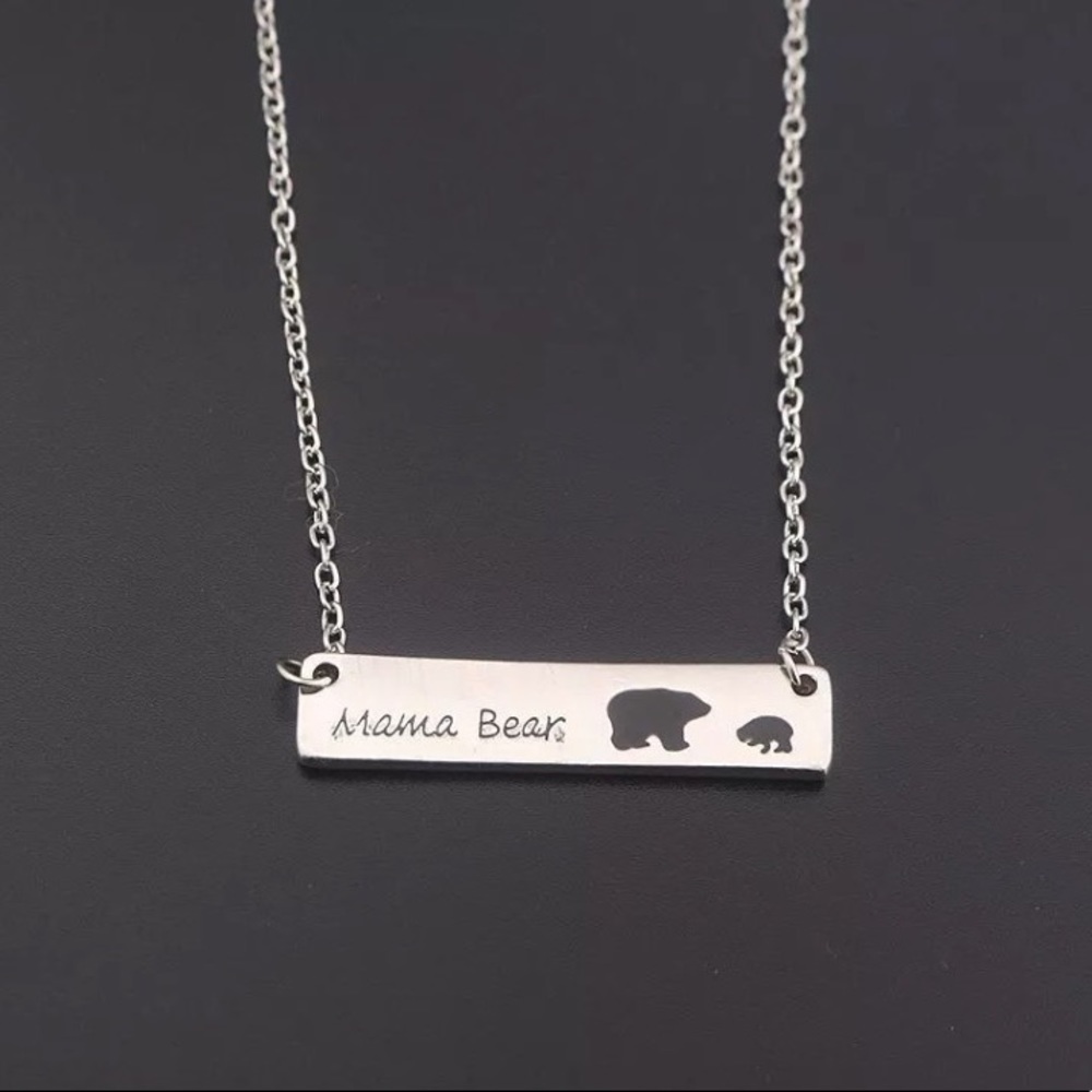 Single Mama Bear Necklace - Picture 1 of 2
